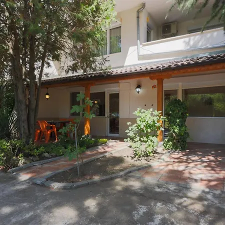 Apartment Byala Kashta *